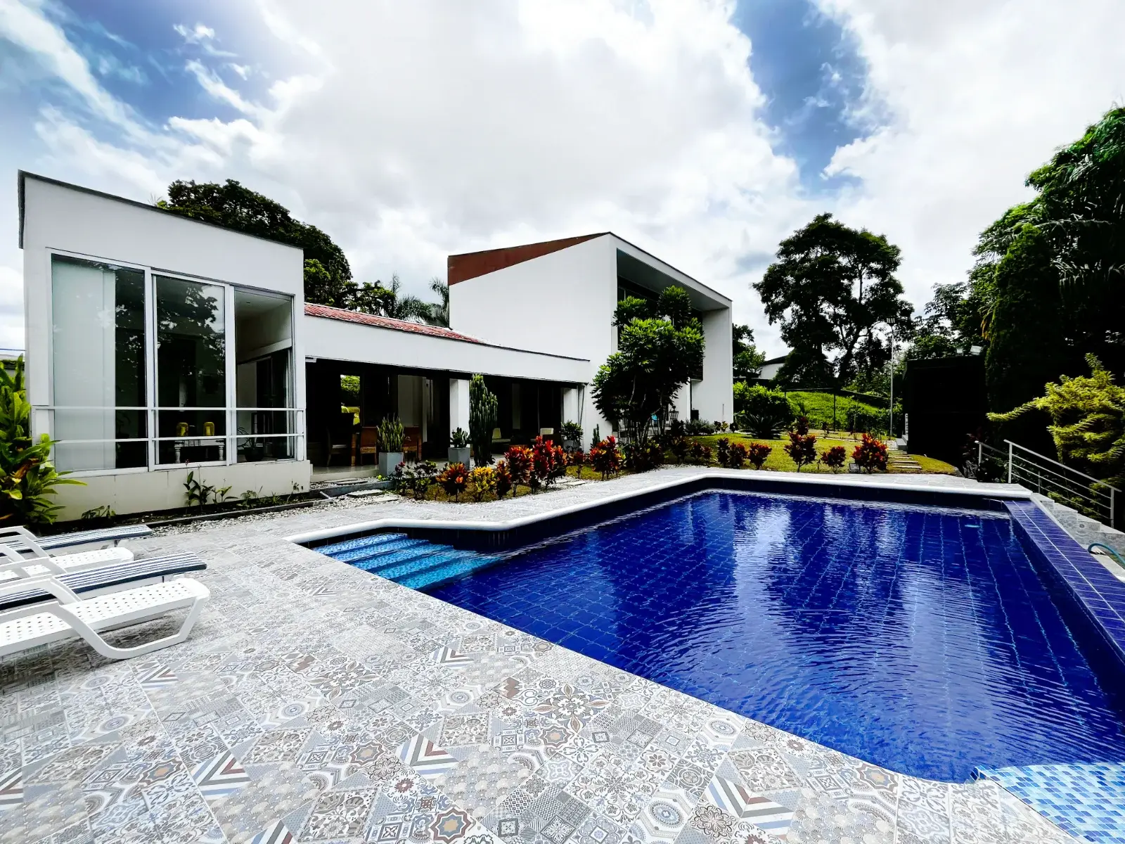 Casa vía Armenia - Club Campestre